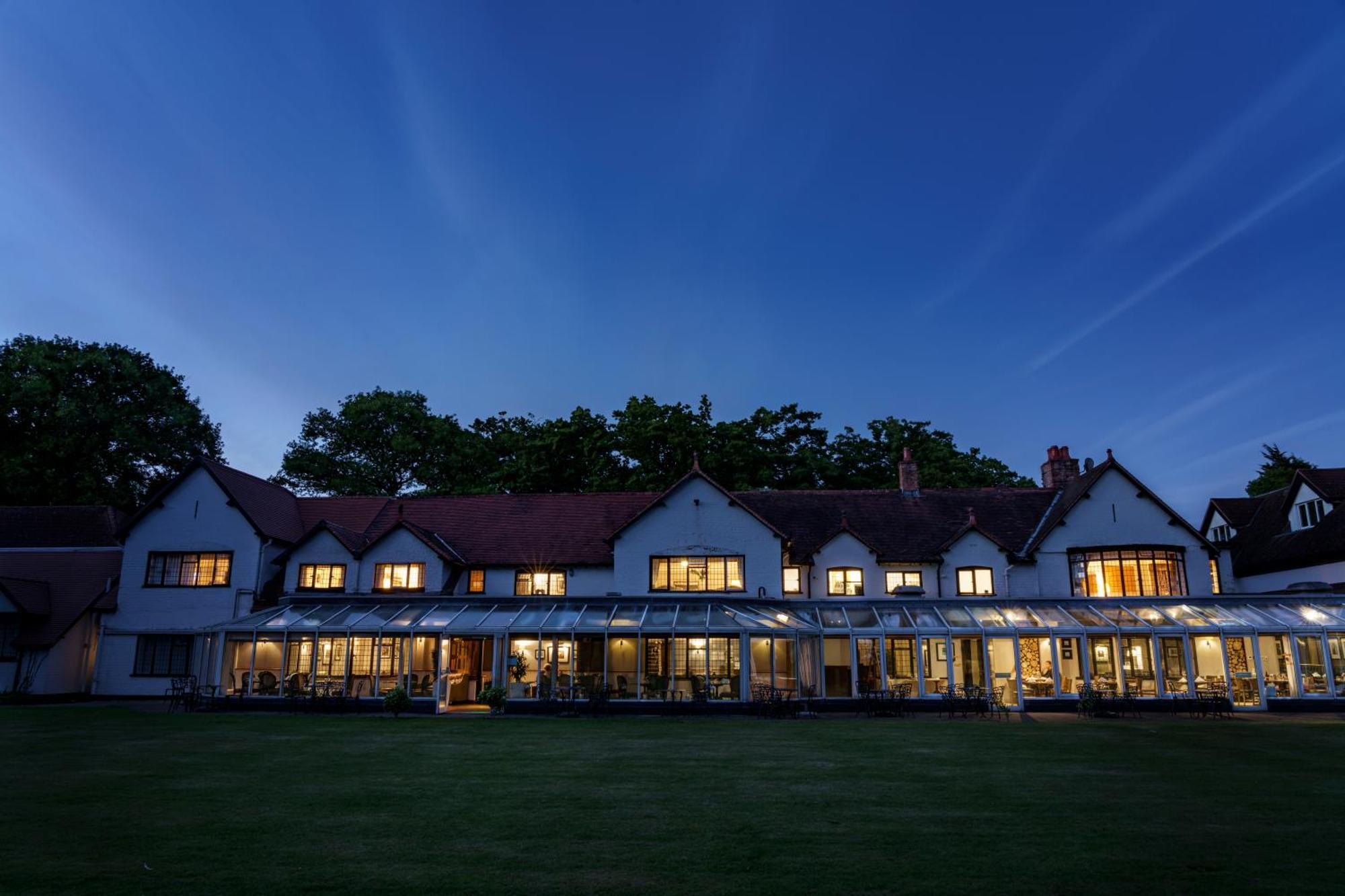 Macdonald Craxton Wood Hotel & Spa Ledsham  Zewnętrze zdjęcie